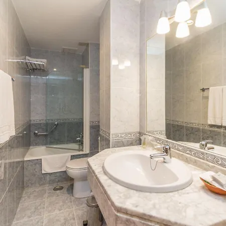 فندق Hotel Gijon