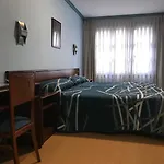 Hotel Gijon فندق 3*