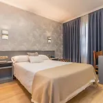 Hotel Gijon فندق خيخون