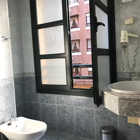Hotel Gijon 기욘