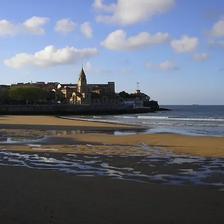 Hotel Gijon Szálloda 3*