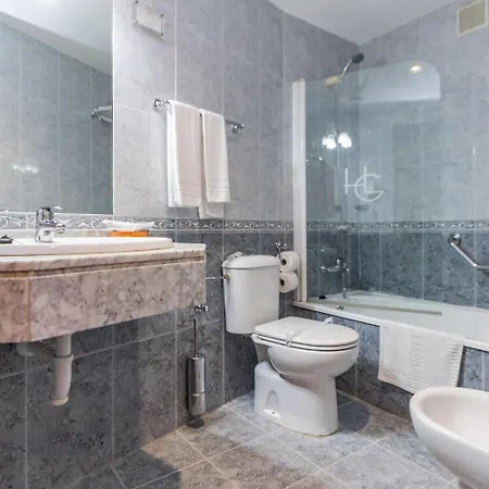 Szálloda Hotel Gijon 3*
