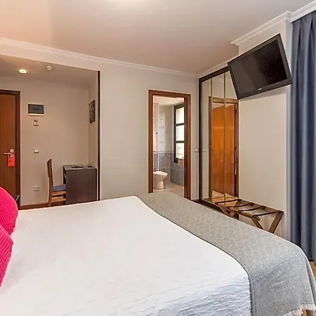 Hotel Hotel Gijon 3*