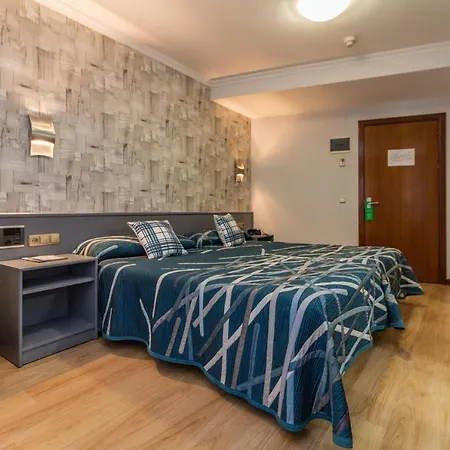 Szálloda Hotel Gijon 3*