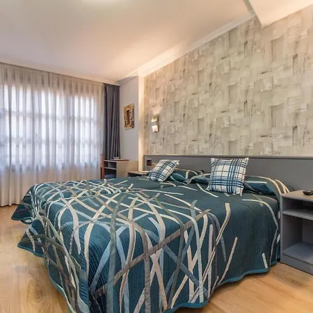 Hotell Hotel Gijon