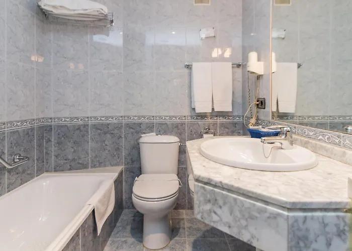 Hotel Hotel Gijon 3*