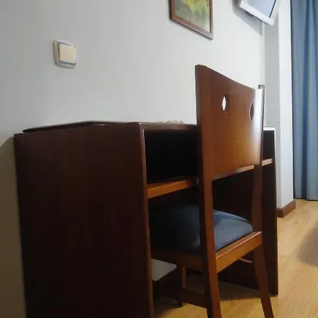 ホテル Hotel Gijon